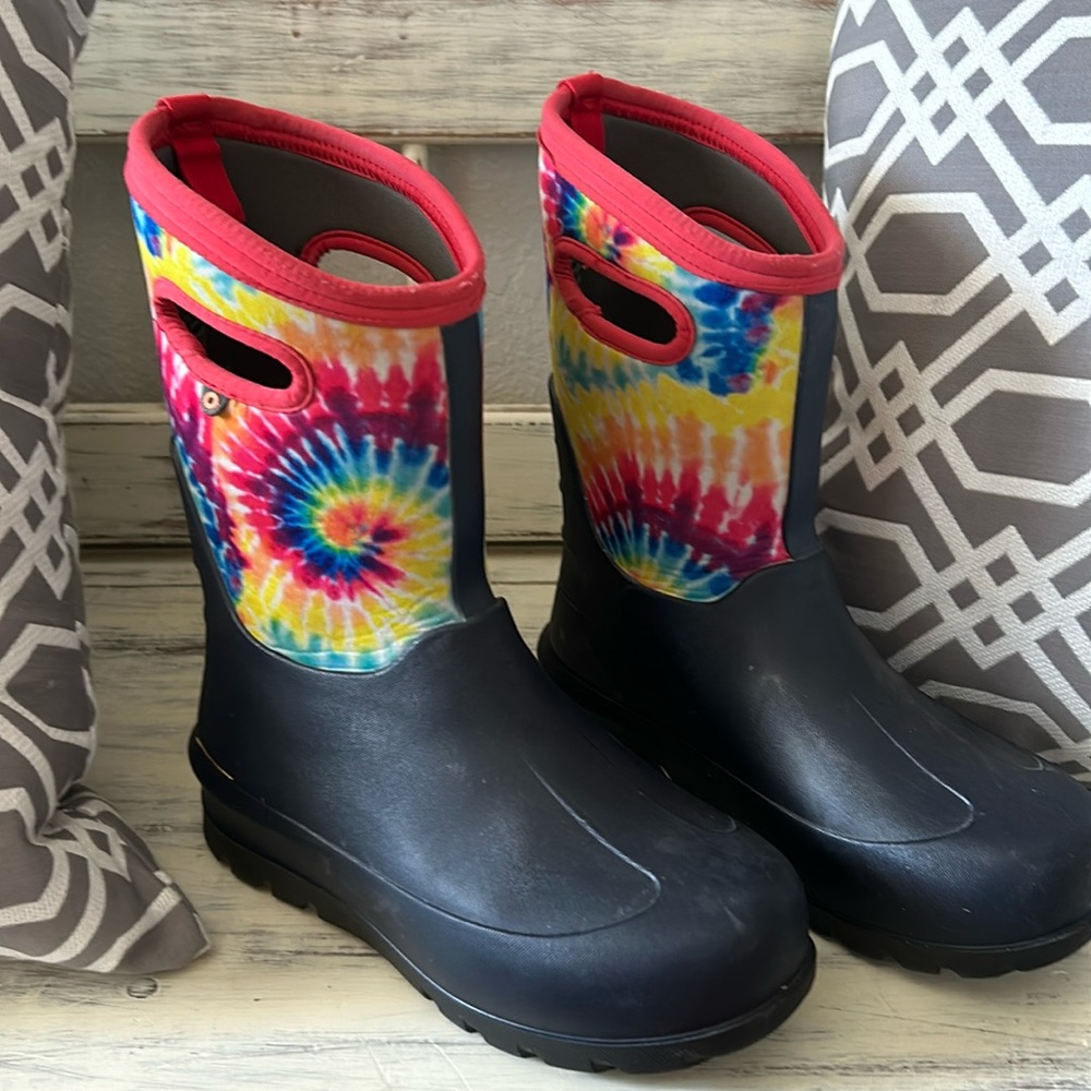 Girls insulated bogs